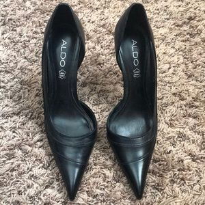 Aldo Black Pumps. Brand new, never worn. Size 37